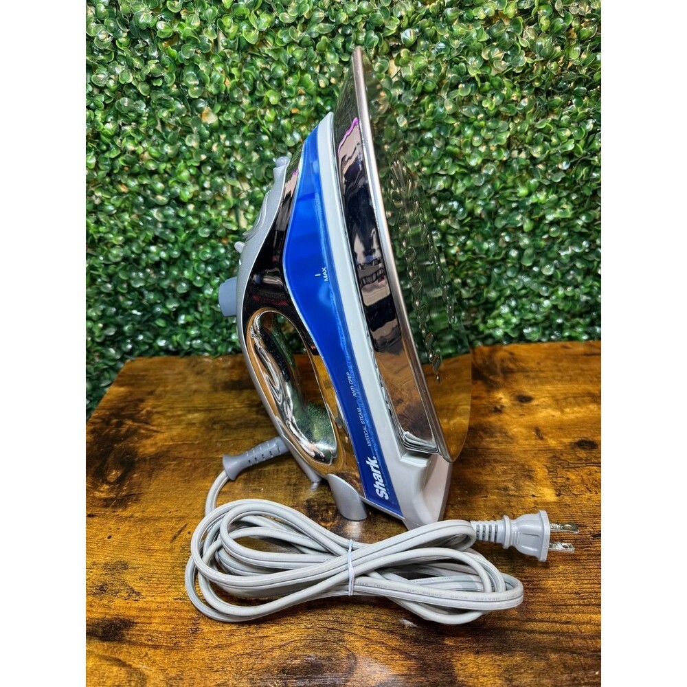 Shark Vertical Steam Anti Drip Iron Flatiron Model GI468NN 13 - Tested Works